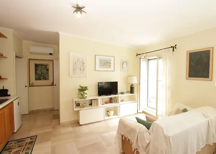 Pironti Flat *